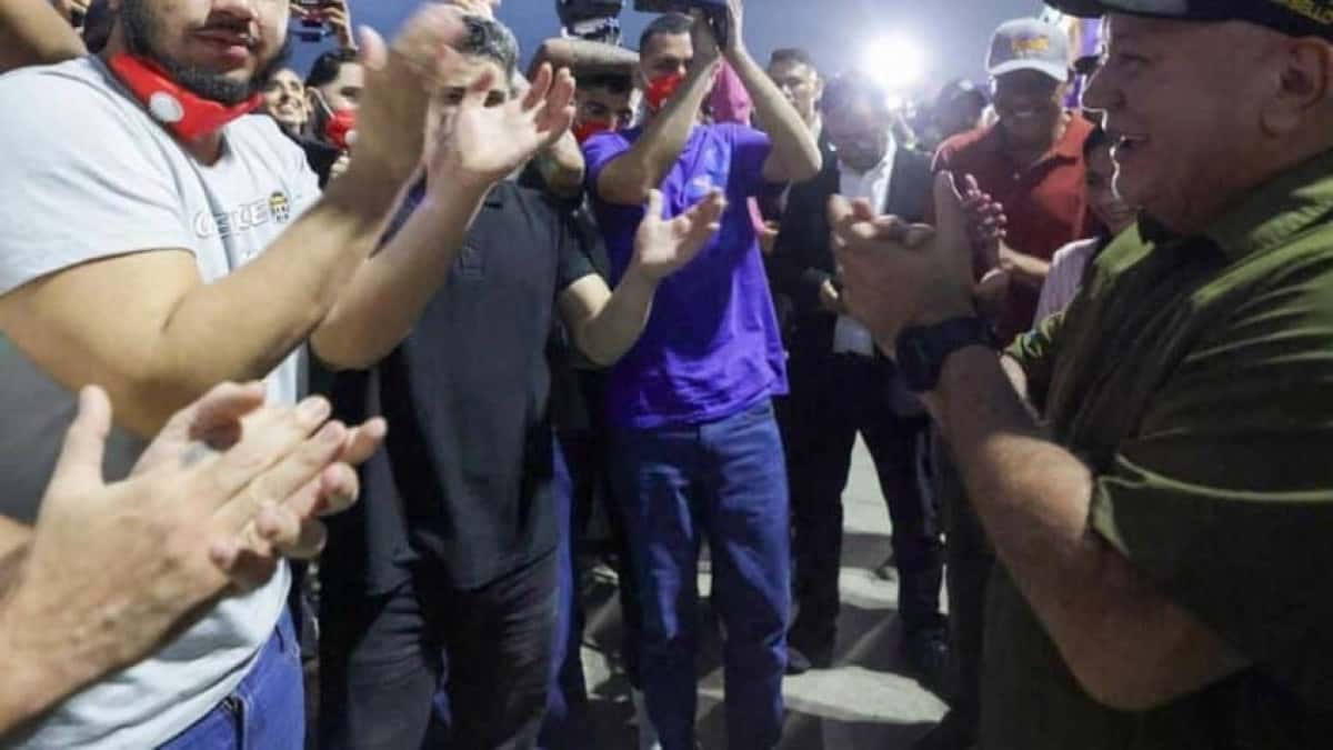 diosdado-cabello-recebe-venezuelanos-jul2025-1-848×477-2