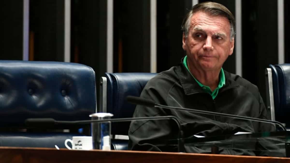 jair-bolsonaro-plenario-senado-17jul2025-848×477-1