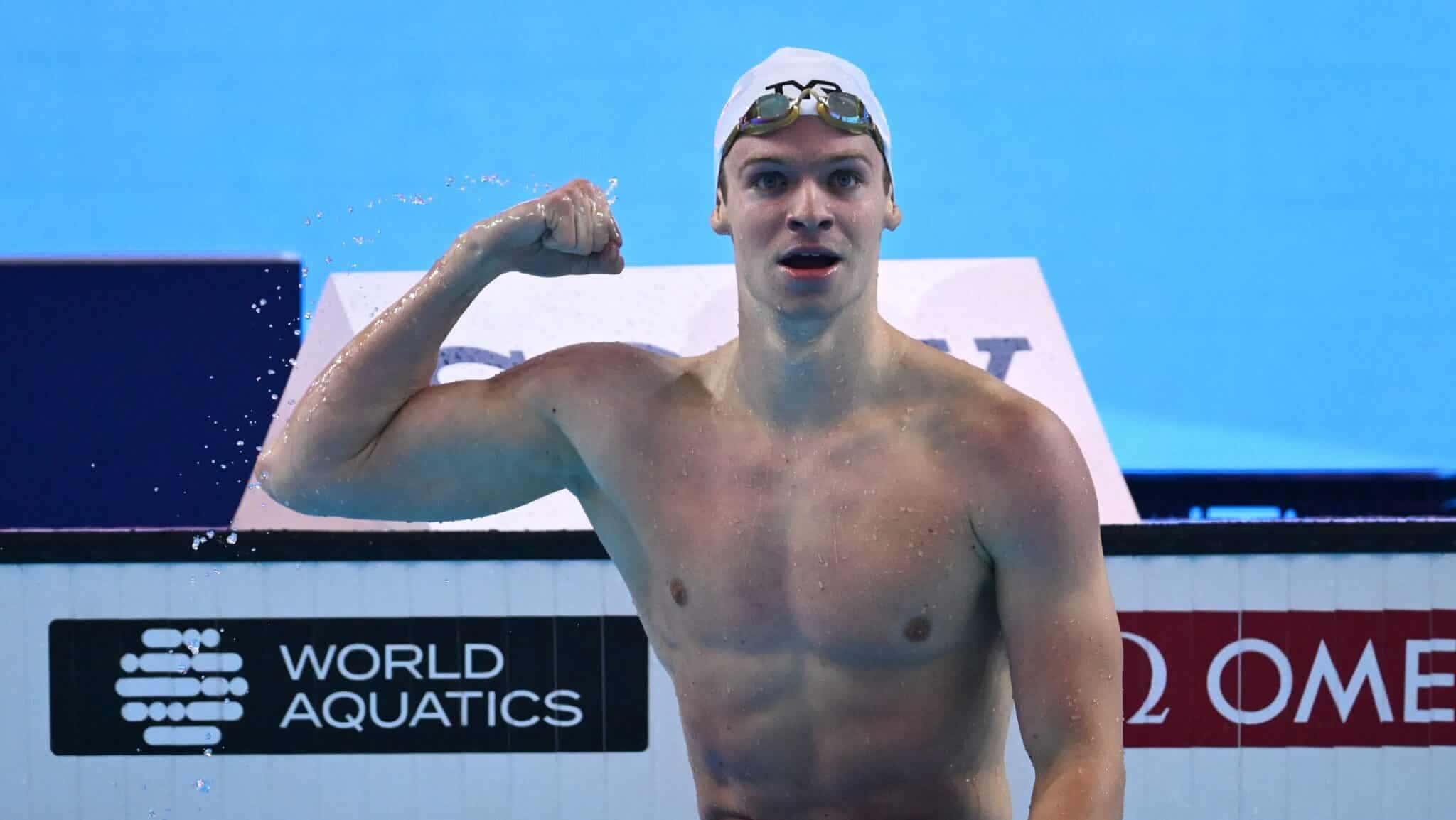 leon-marchand-natacao-cingapura-200-m-medley-e1753888928151