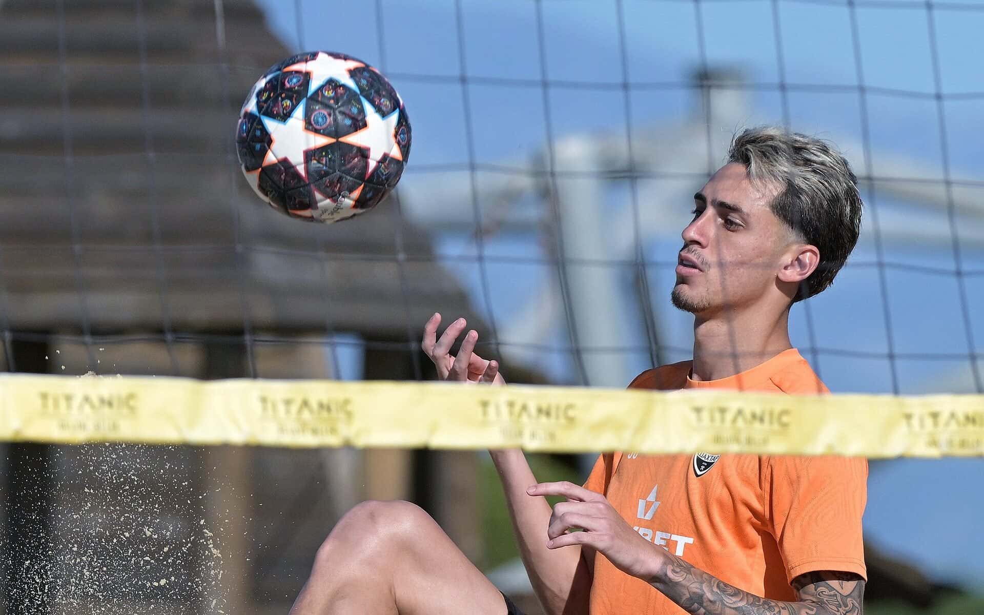 marlon-gomes-durante-atividade-pelo-shakhtar-donetsk-foto-divulgacao