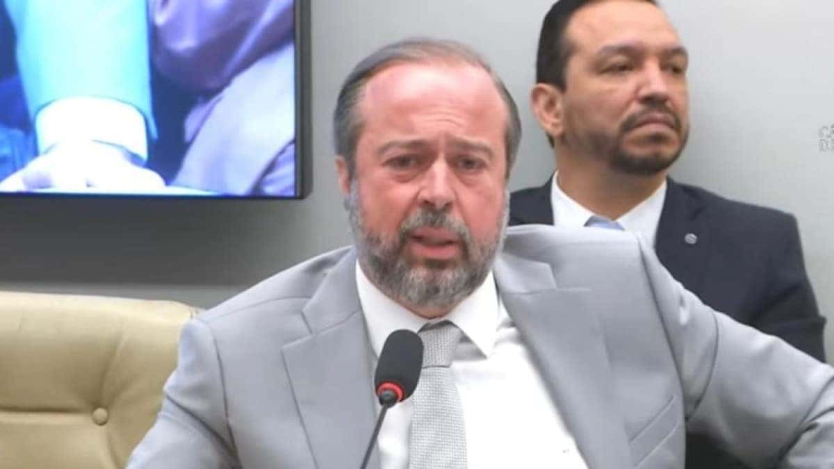 ministro-alexandre-silveira-minas-energia-comissao-848×477-1