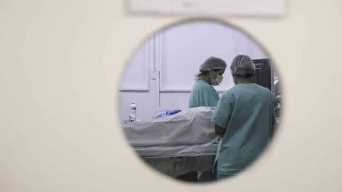 Brasília (DF), 05/07/2025 - Pacientes realizam cirurgias e exames no Hospital Universitário de Brasília (HUB) como parte do "Dia E", um mutirão de atendimentos a pacientes do Sistema Único de Saúde (SUS). Participam do trabalho coletivo, de forma simultânea, os 45 hospitais universitários da Empresa Brasileira de Serviços Hospitalares (Ebserh), órgão vinculado ao MEC. Foto: Marcelo Camargo/Agência Brasil
