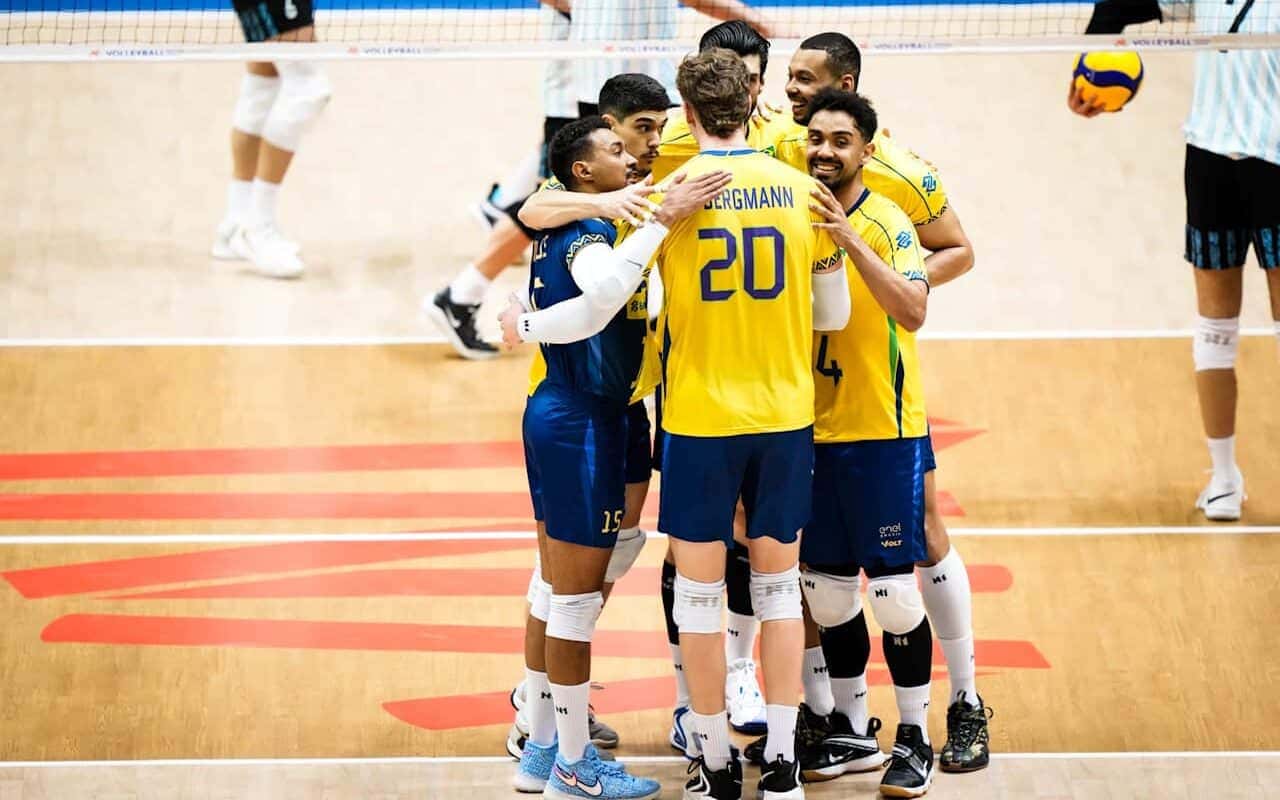 o-brasil-venceu-a-argentina-por-3-sets-a-1-pela-vnl-masculina-foto-divulgacao-volleyball-world