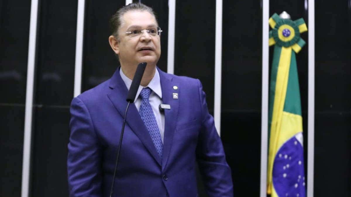 sostenes-cavalcante-camara-23abr2025-848×477-1