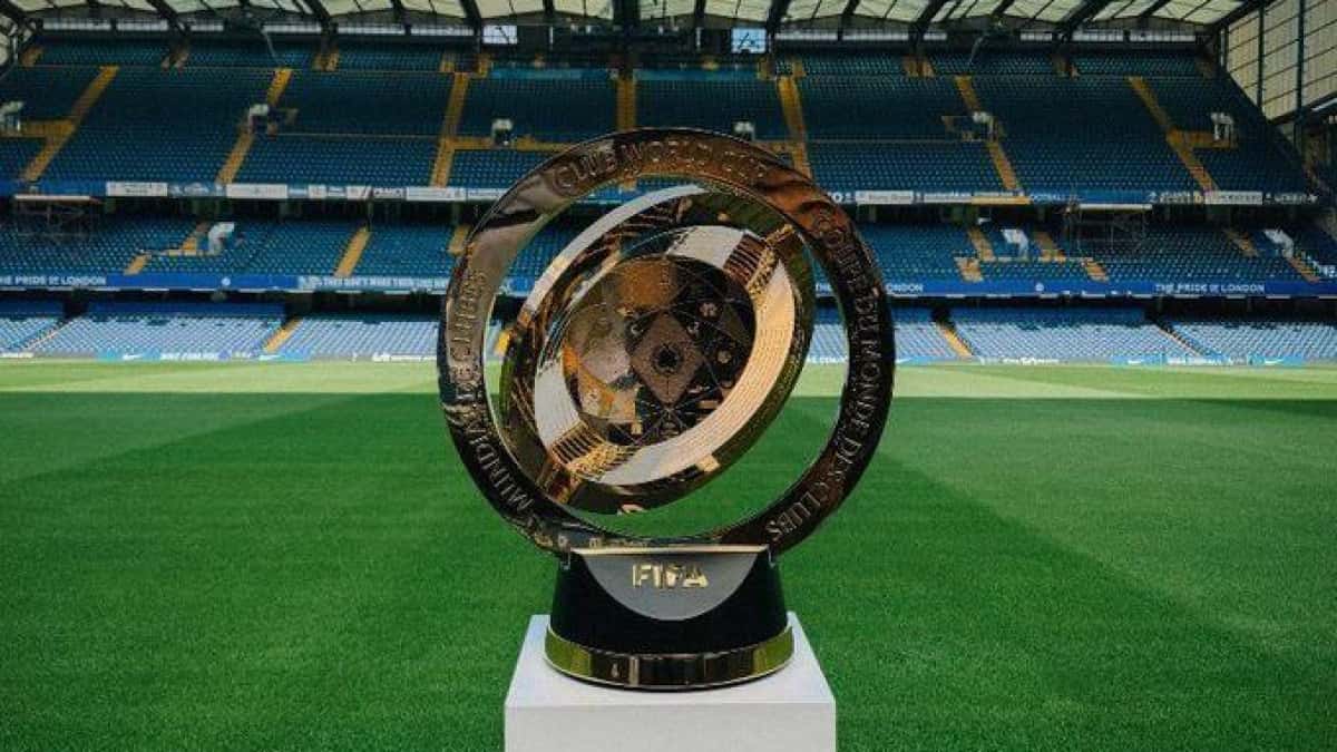trofeu-mundial-de-clubes-chelsea-stamford-bridge-e1753119054384