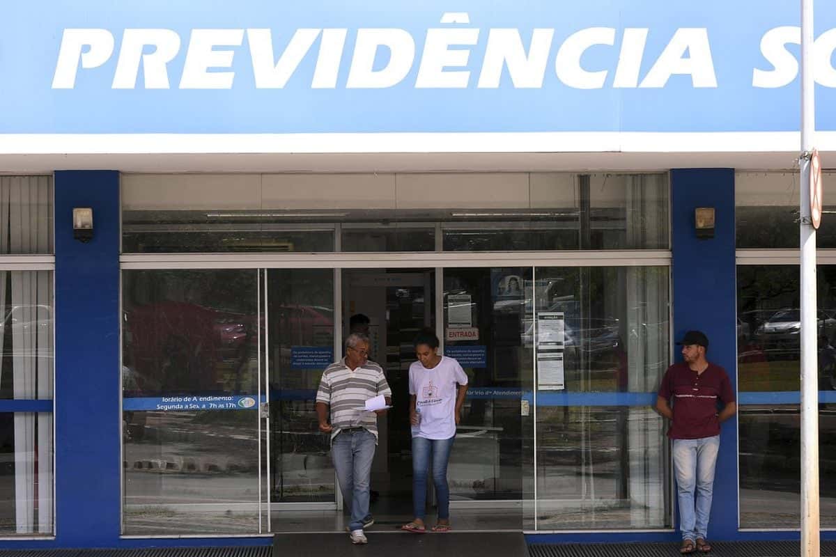 1280px-Fachada_do_Instituto_Nacional_do_Seguro_Social_INSS_47095607981