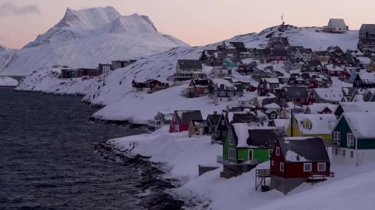 2025-03-27T104322Z_4_LOP725408032025RP1_RTRMADP_BASEIMAGE-960X540_GREENLAND-USA-TRUMP-FILE