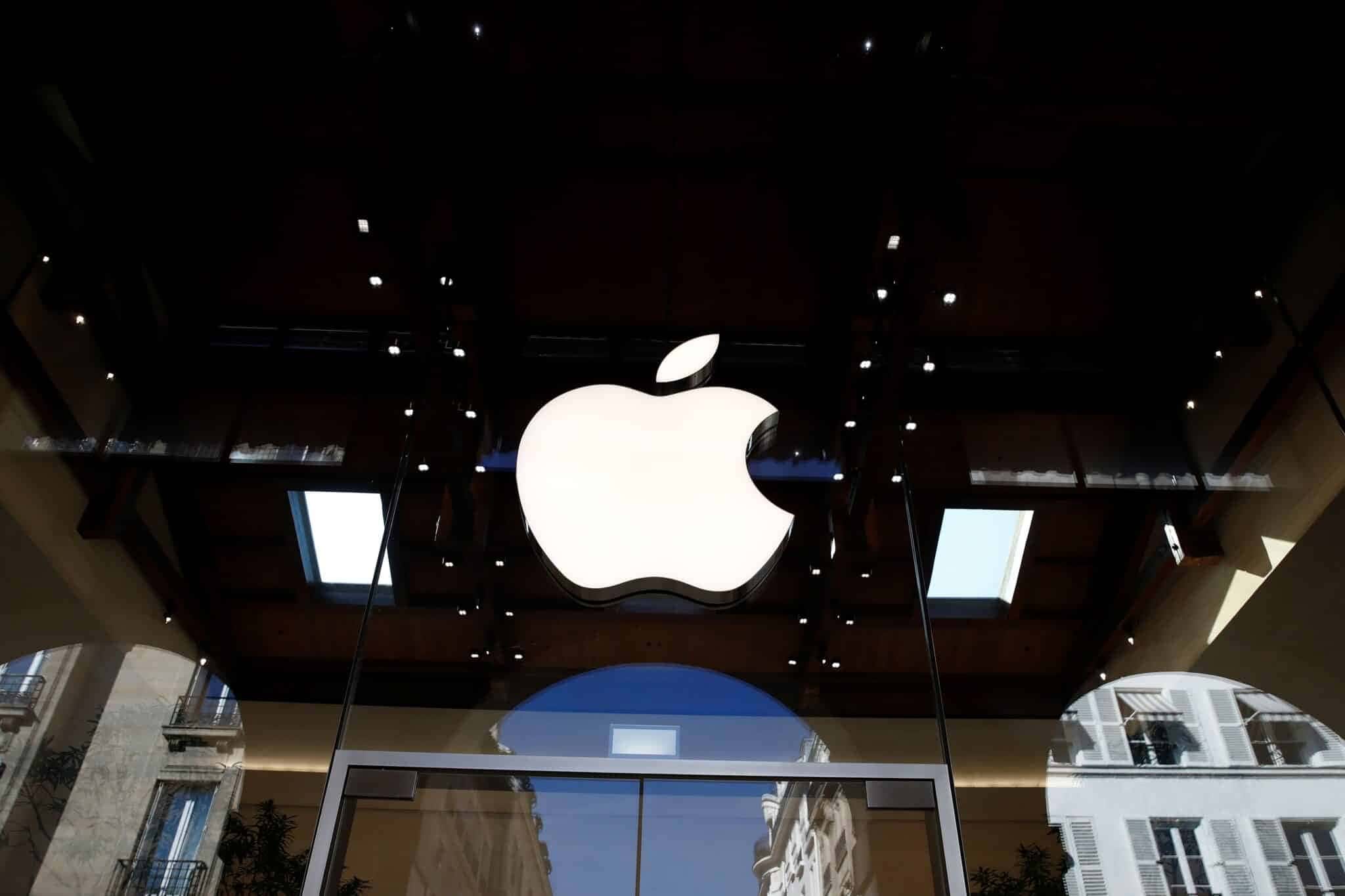 2025-08-26T165530Z_1_LYNXMPEL7P0SO_RTROPTP_4_APPLE-FRANCE-ANTITRUST