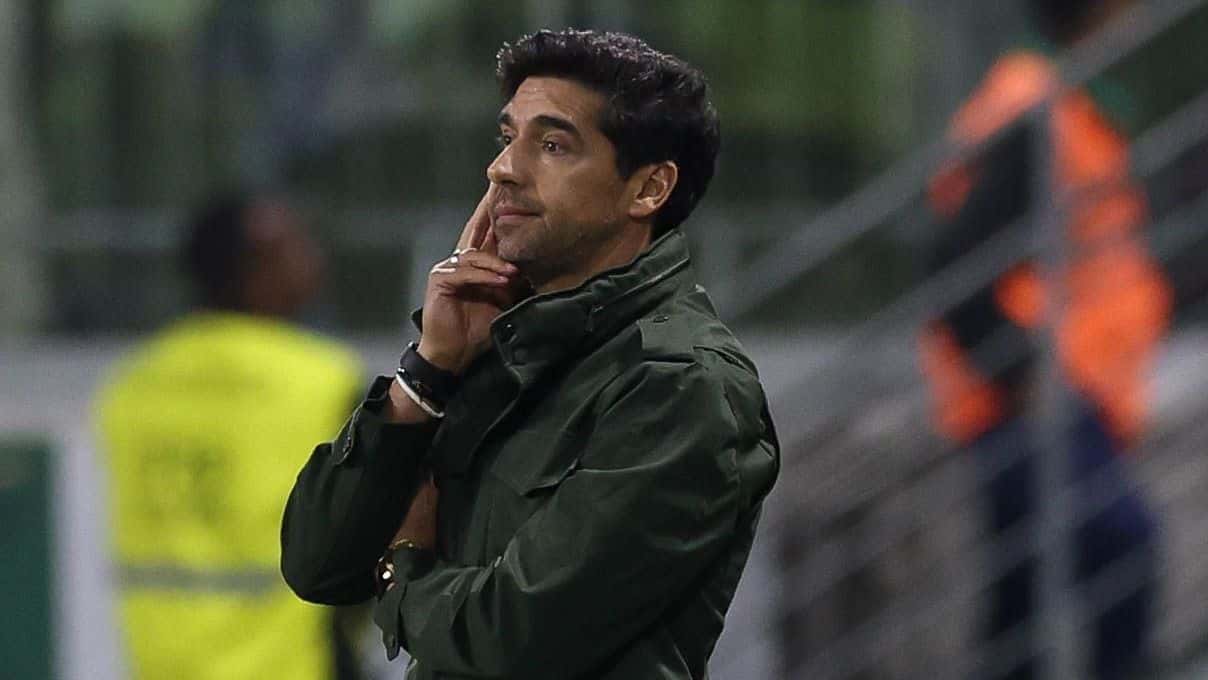 Abel-Ferreira-Palmeiras-x-Gremio-Brasileirao-2025-e1753622018536-1