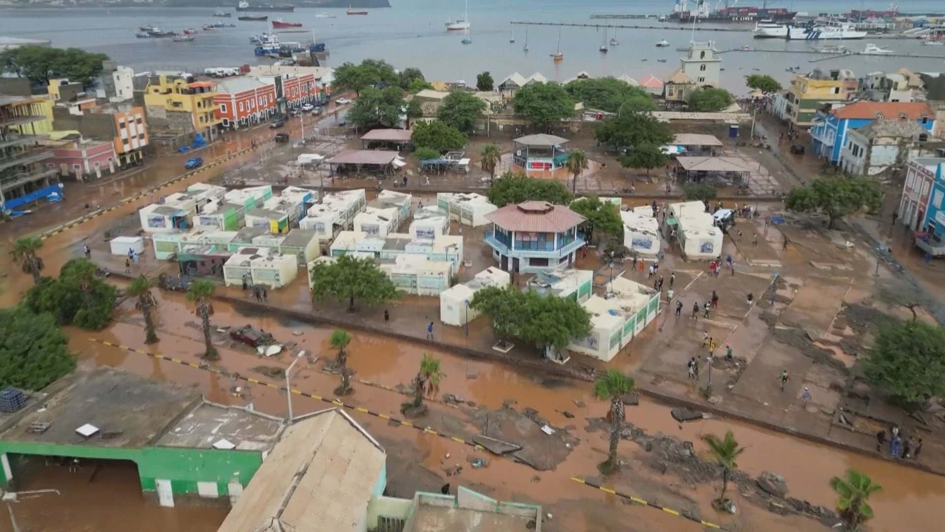BR_CNN_120825_RTR_EV_C_6749_CAPEVERDE_WEATHER.mp4_frame_1338