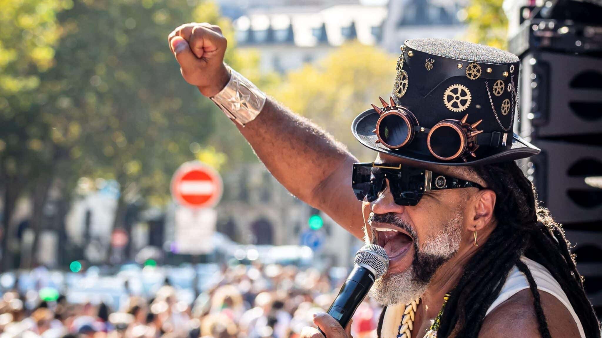 Carlinhos-Brown-e1715287610795
