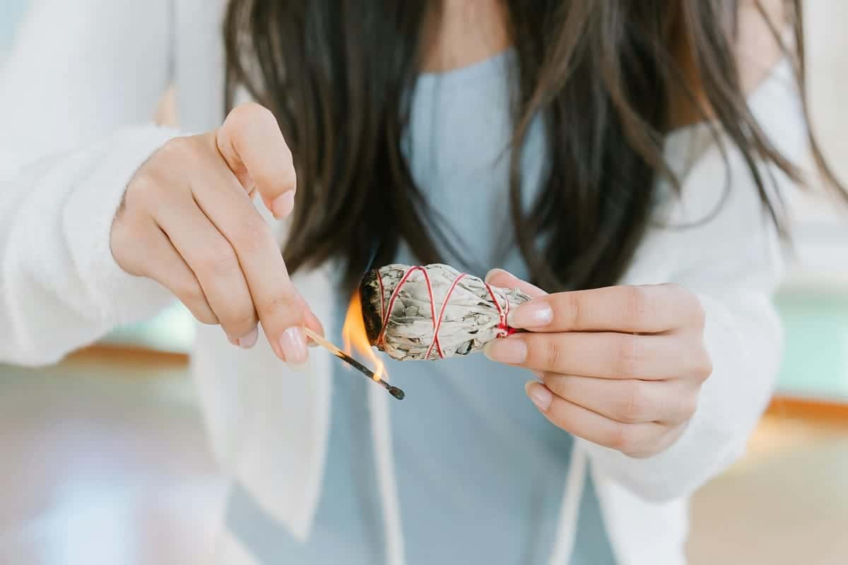Como-fazer-limpeza-energetica-em-casa