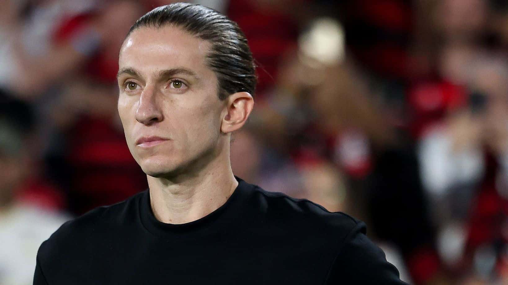 Filipe-Luis-Treinador-do-Flamengo-1-e1755170634486