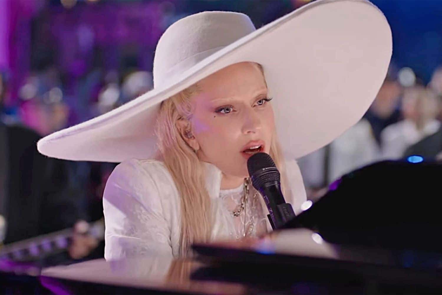 Lady-gaga-super-bowl-2025-020925-591b811af00e4254a94f902131a52130