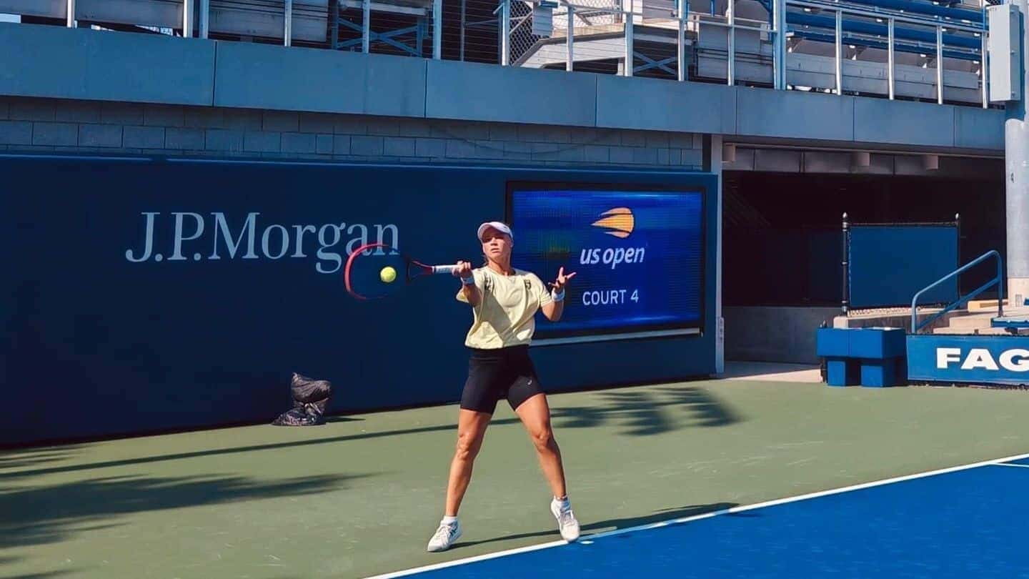 Laura-Pigossi-em-treino-para-o-US-Open-2025-e1755567277102