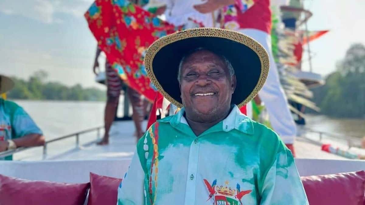 Que-boa-noticia-Mestre-Damasceno-foi-indicado-como-Compositor-do-Ano-no-Premio-Destaques-do-Ano-e1756215860847