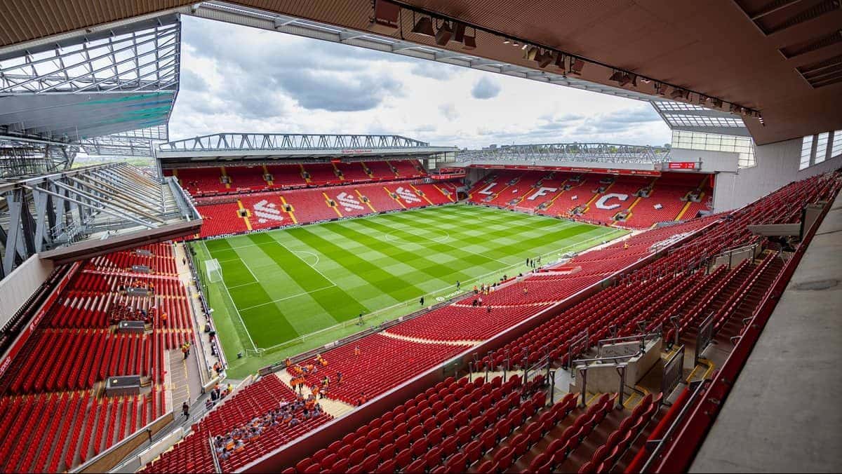 anfield-estadio-do-liverpool-9e1307b9-e83e-4374-89e8-07400c9a6bbd.large_-e1697802107720