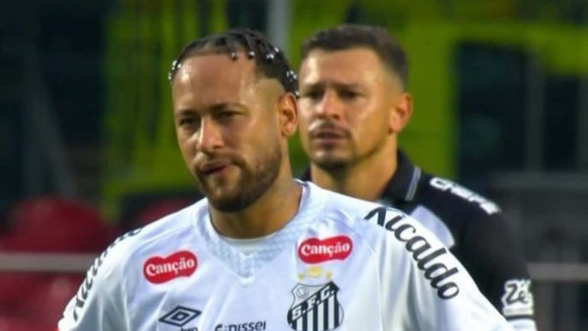 neymar_choro_santos_vasco_brasileirao-e1755463465416