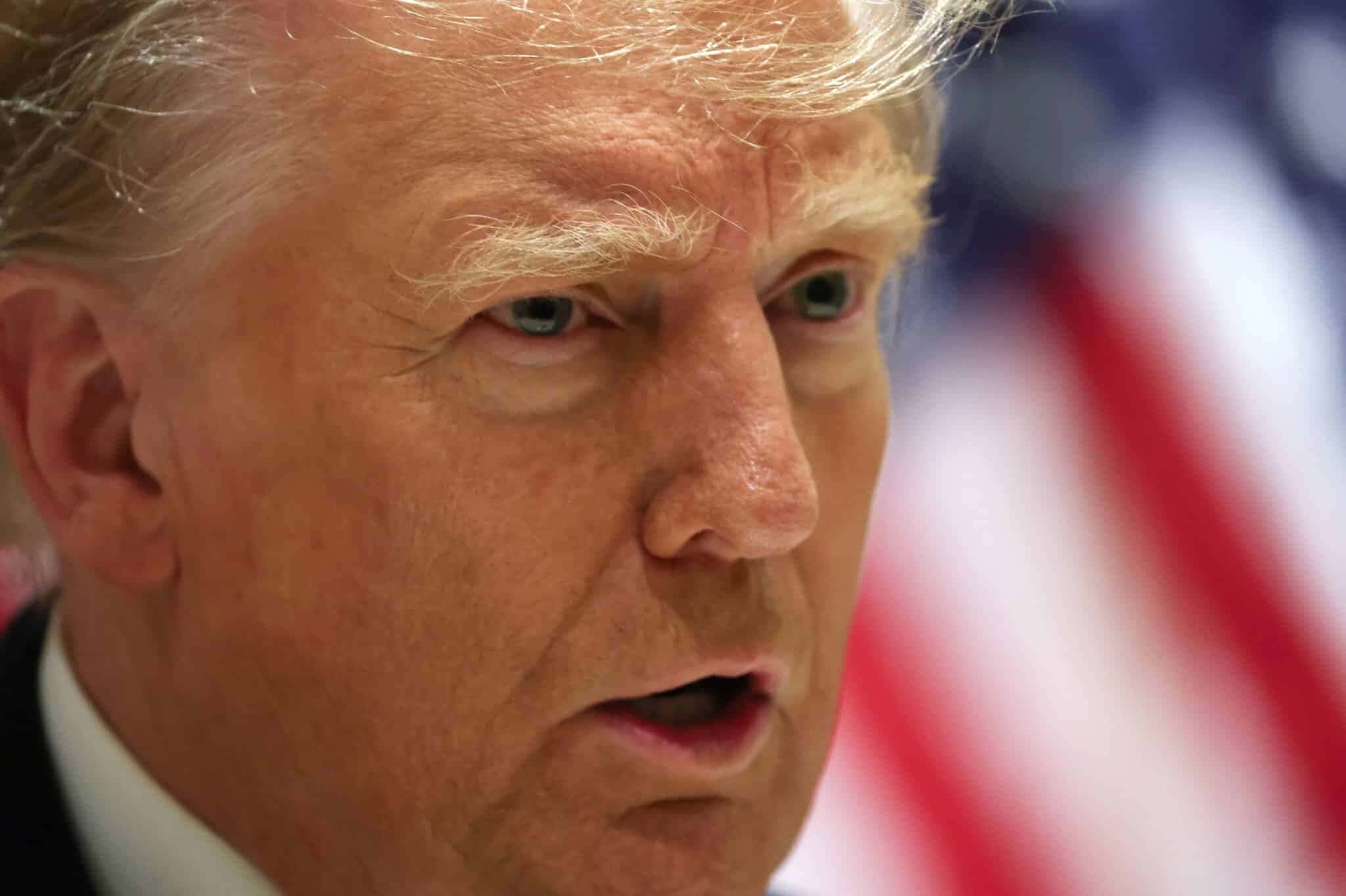 2024-01-17T233430Z_2_LYNXMPEK0G0WZ_RTROPTP_4_USA-ELECTION-TRUMP