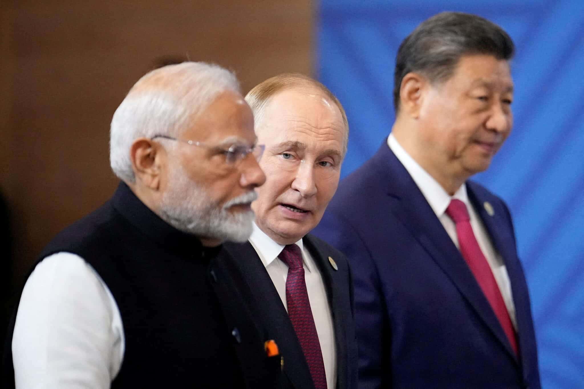 2025-08-26T131248Z_1_LYNXMPEL7P0LS_RTROPTP_4_CHINA-SCO