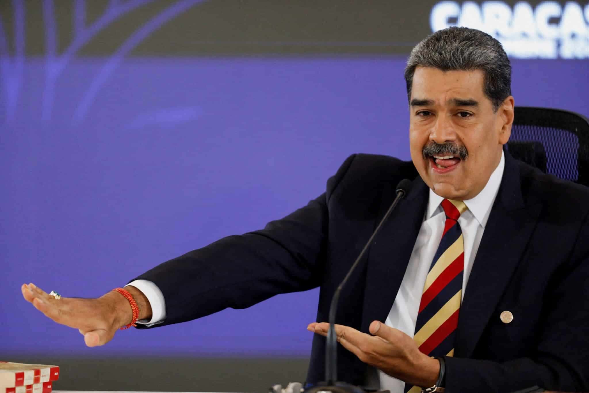 2025-09-01T180951Z_1_LYNXMPEL80199_RTROPTP_4_VENEZUELA-POLITICS-1