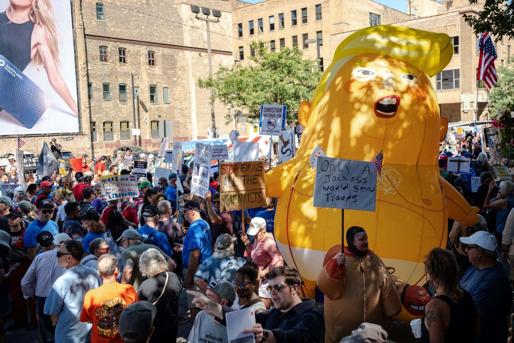 2025-09-01T211710Z_1_LYNXMPEL801EF_RTROPTP_4_LABOR-DAY-PROTESTS-1