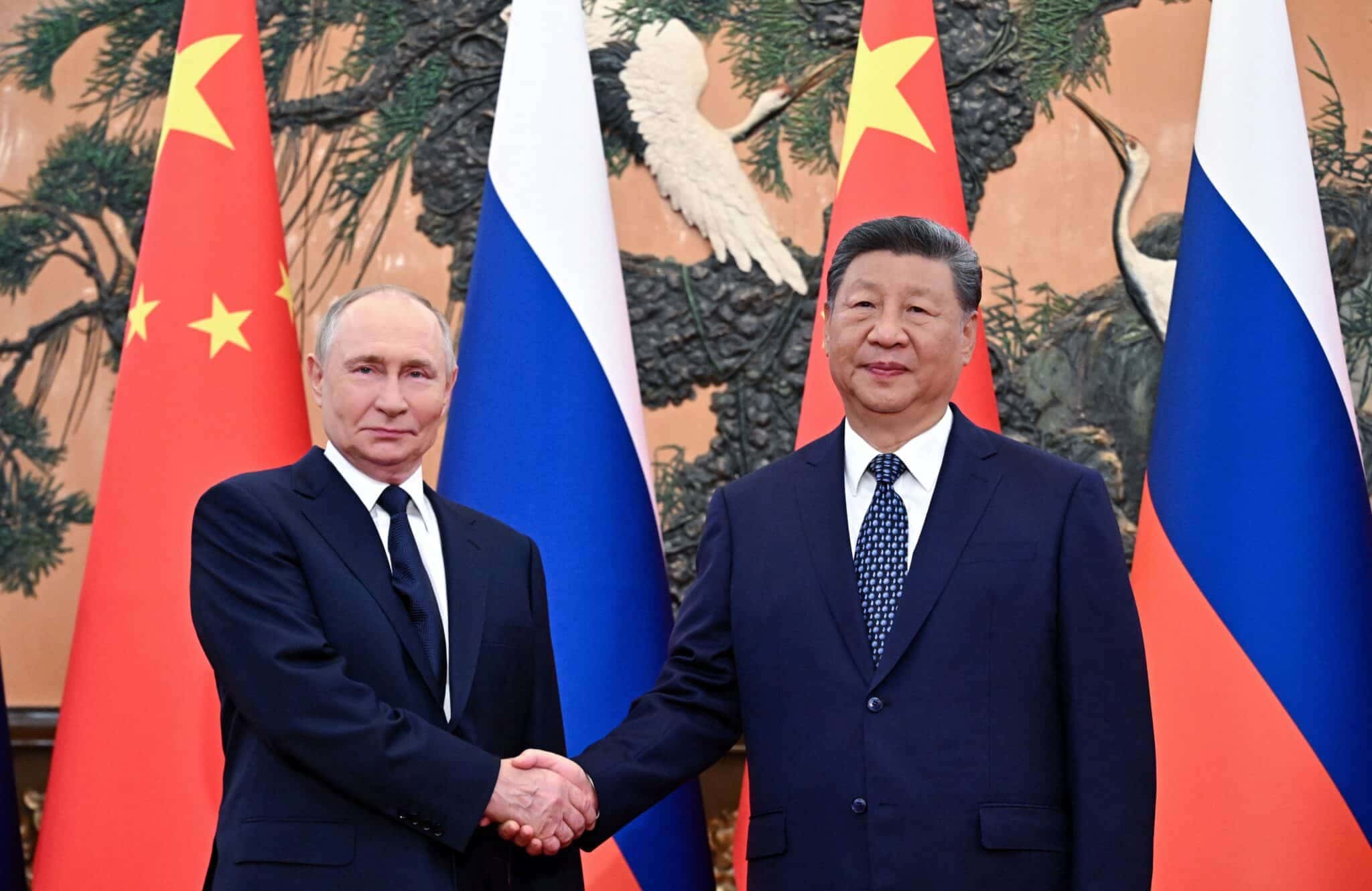 2025-09-02T124047Z_1_LYNXMPEL810NA_RTROPTP_4_WW2-ANNIVERSARY-CHINA-RUSSIA