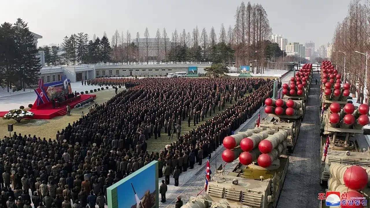221231230921-north-korea-rocket-launcher-221231