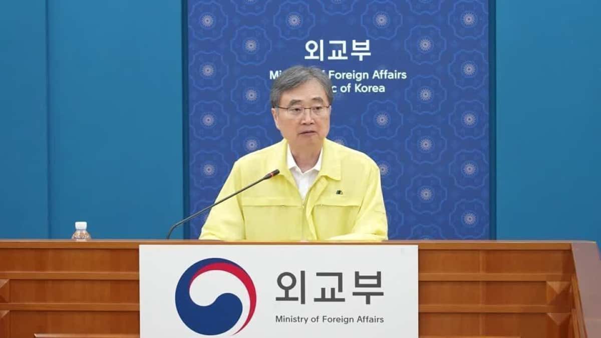 Coreia-do-Sul-promete-apoio-aos-coreanos-presos-em-operacao-de-imigracao-dos-EUA