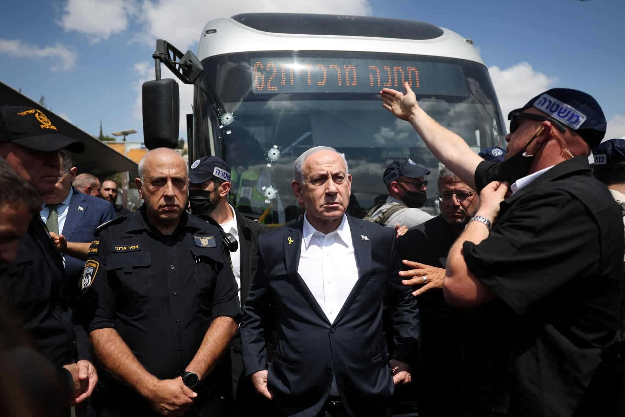 Primeiro-ministro-Benjamin-Netanyahu-em-local-de-ataque-a-tiros-em-Jerusalem