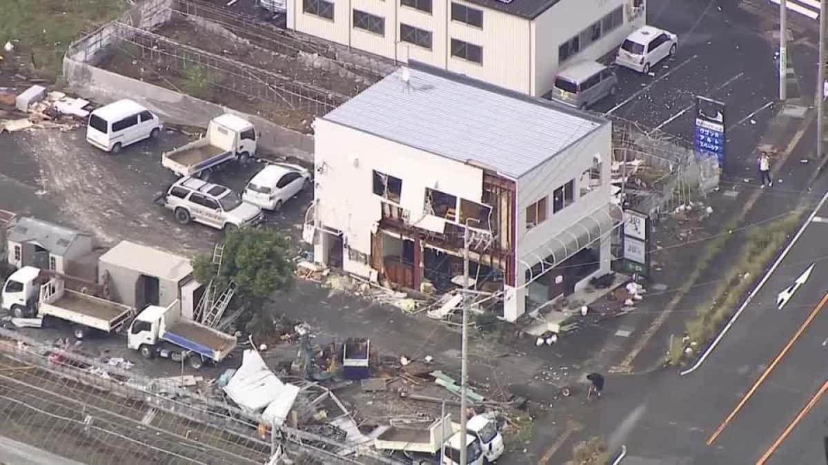 Tufao-Peipah-destroi-pelo-menos-220-edificios-e-fere-23-em-Shizuoka-no-Japao