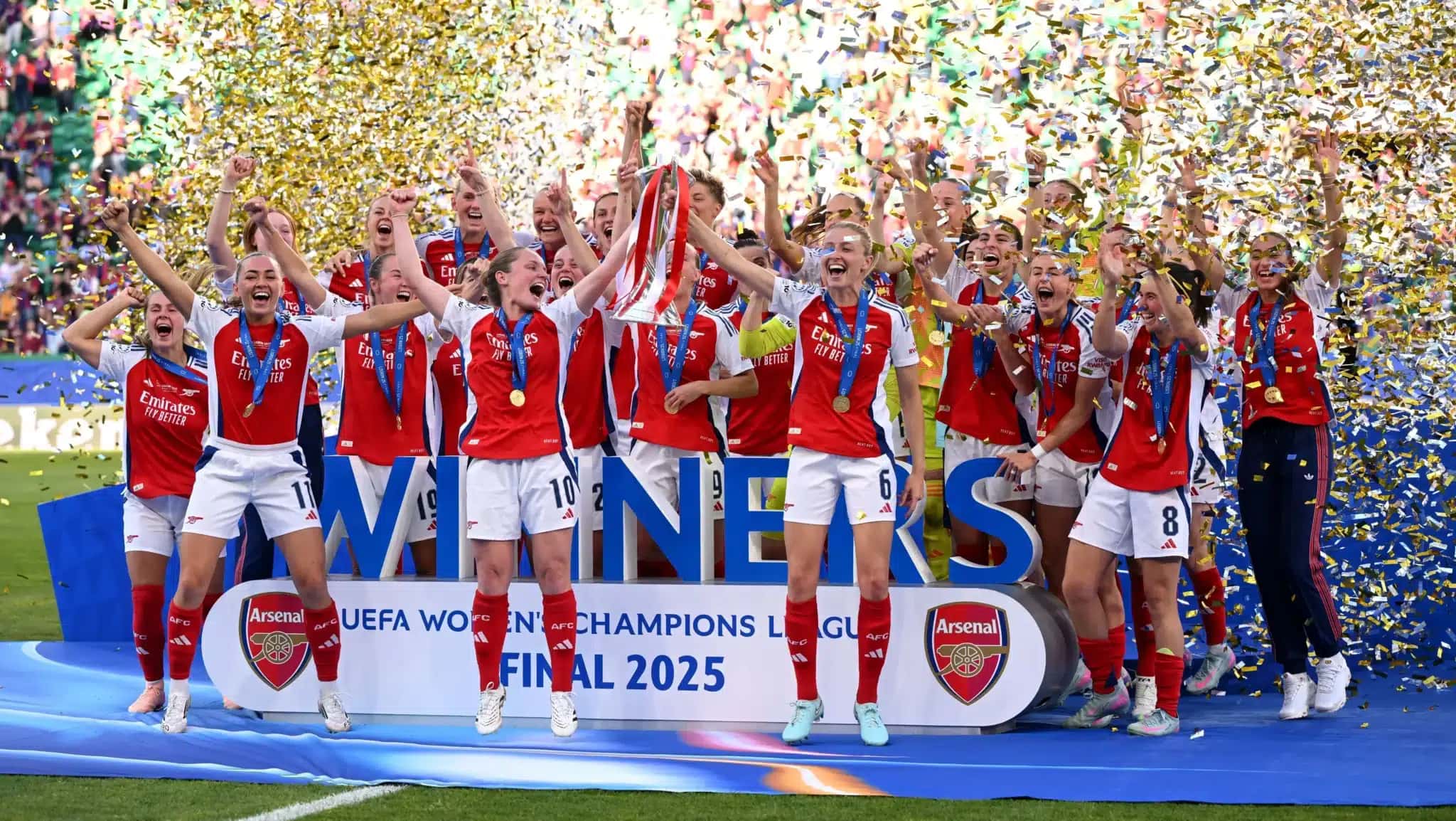 arsenal-barcelona-champions-league-feminina-campea-e1748111661947