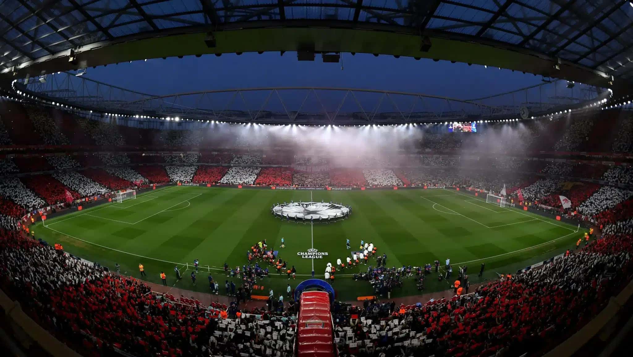 emirates_stadium-e1744140019282