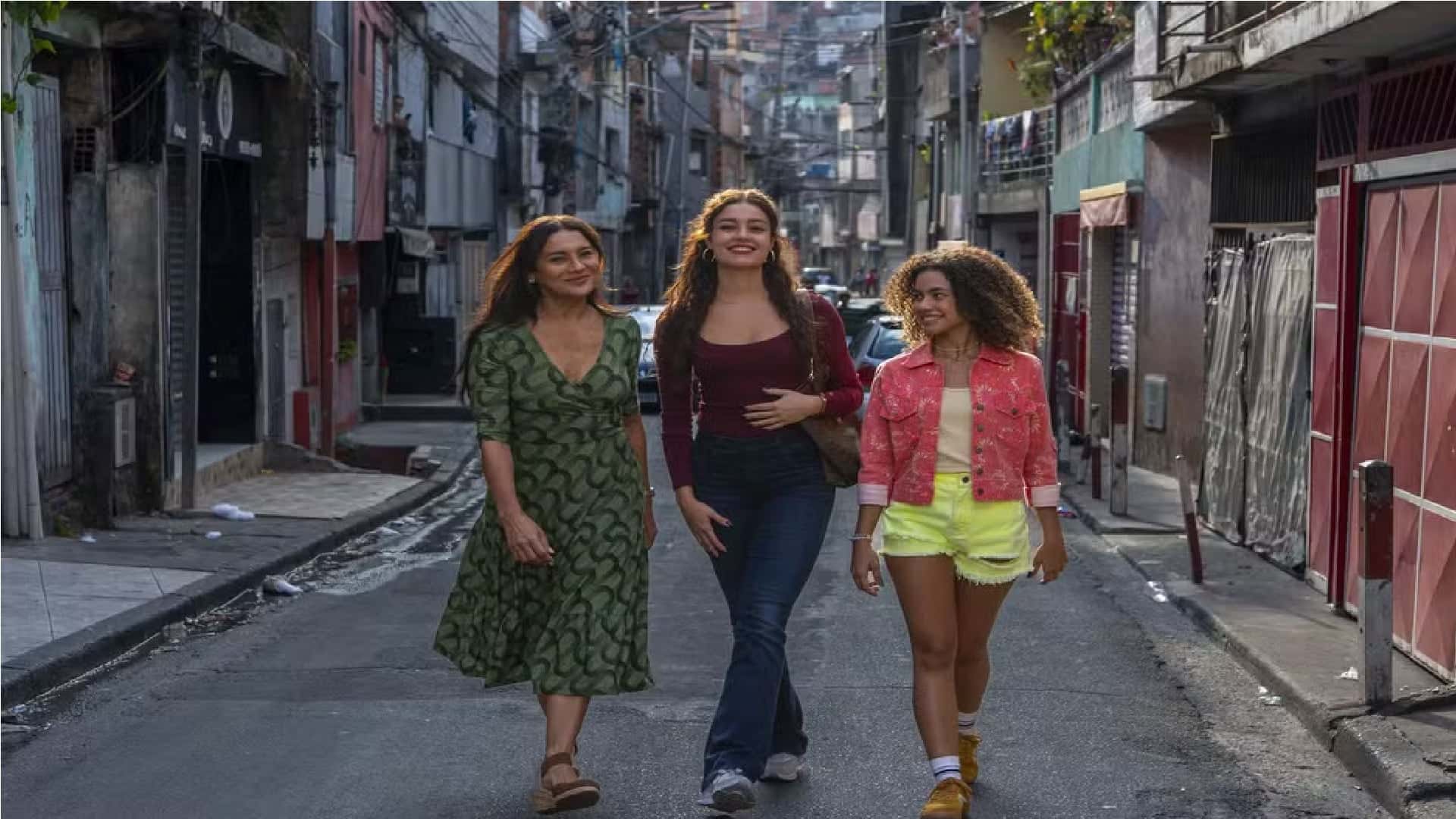 Sophie-Charlotte-Dira-Paes-e-Alana-Cabral-serao-protagonistas-de-Tres-Gracas