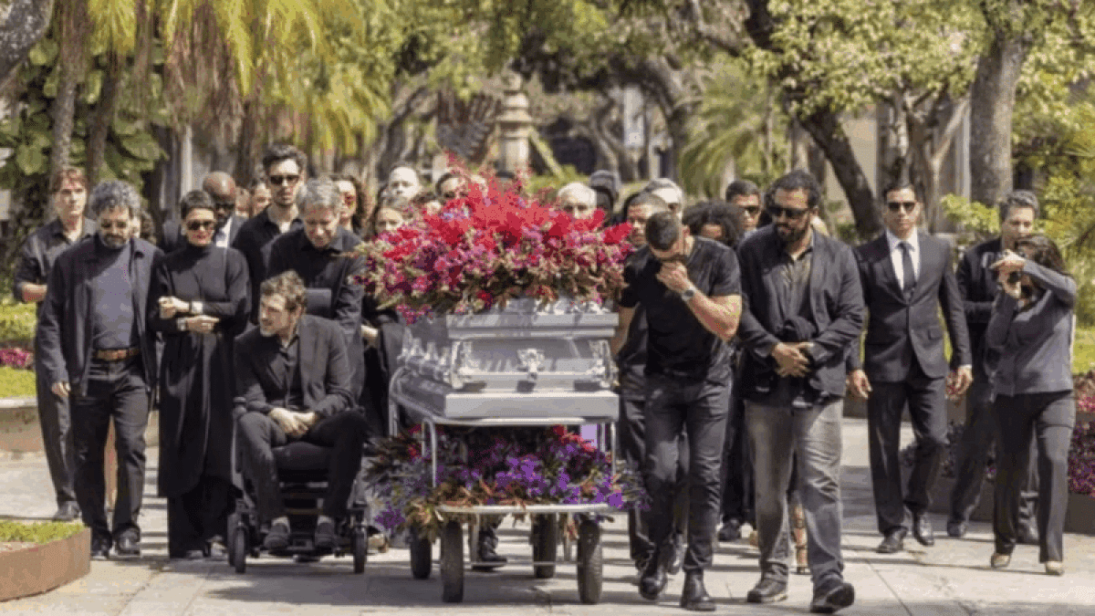 Vale-Tudo-Velorio-esconde-pista-do-verdadeiro-assassino-de-Odete-Roitman-800×450-1