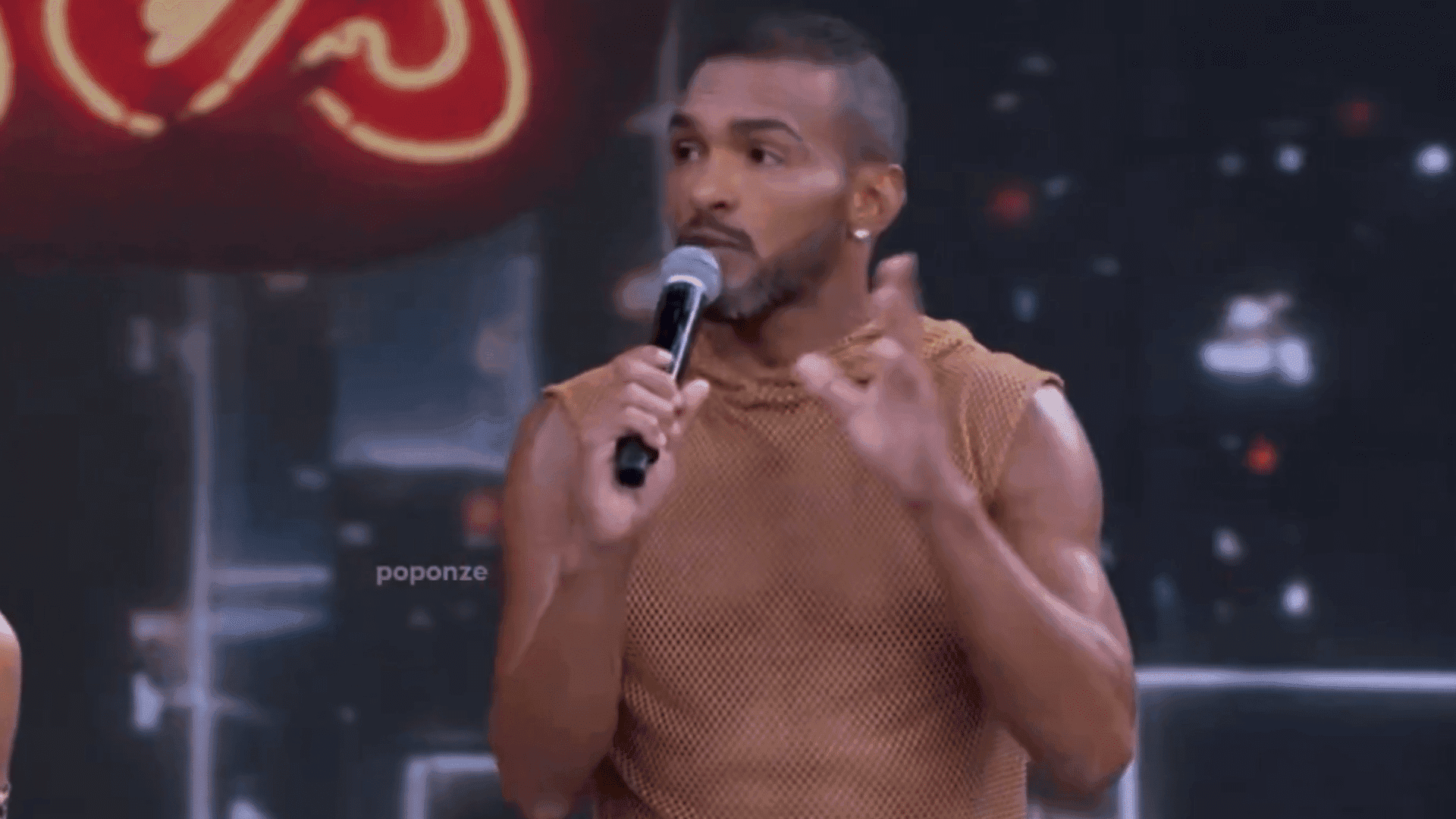 Video-Richarlyson-faz-desabafo-sobre-assumir-sexualidade-