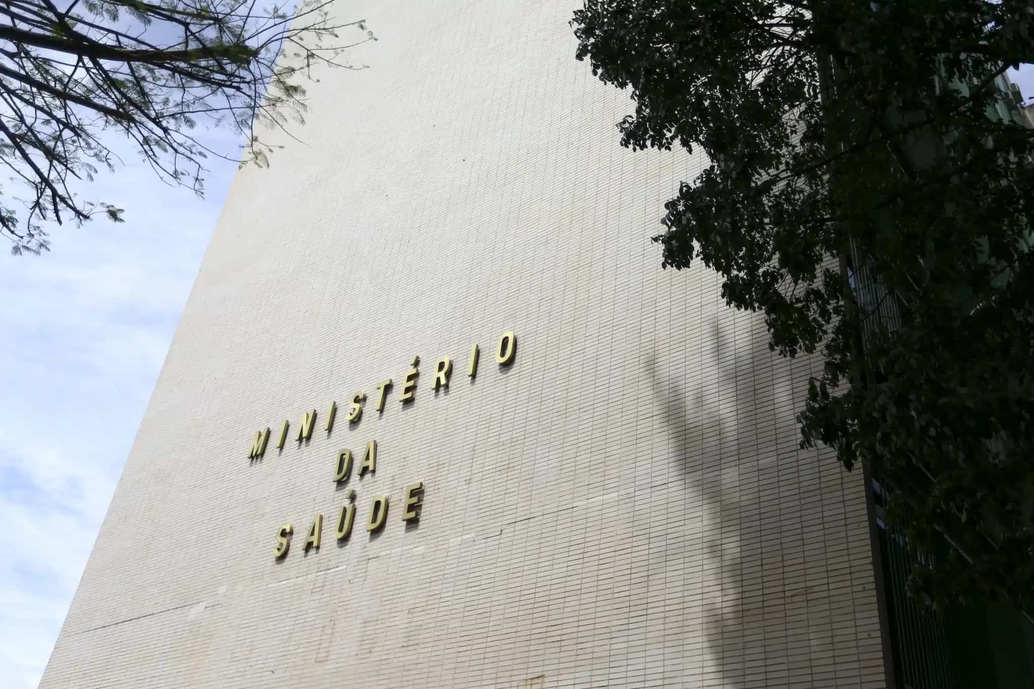 fachada-ministerio_mcamgo_abr_100420231818-14