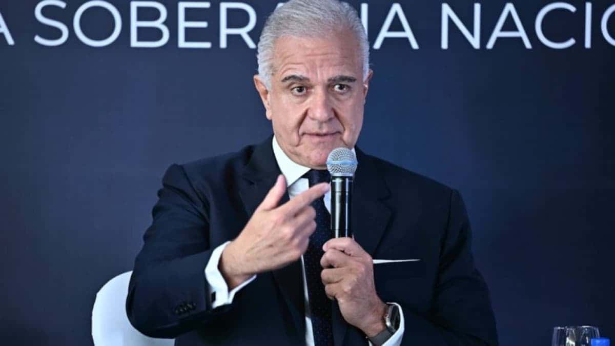 julio-lopes-ton-molina-22.out_.2025-848×477-1