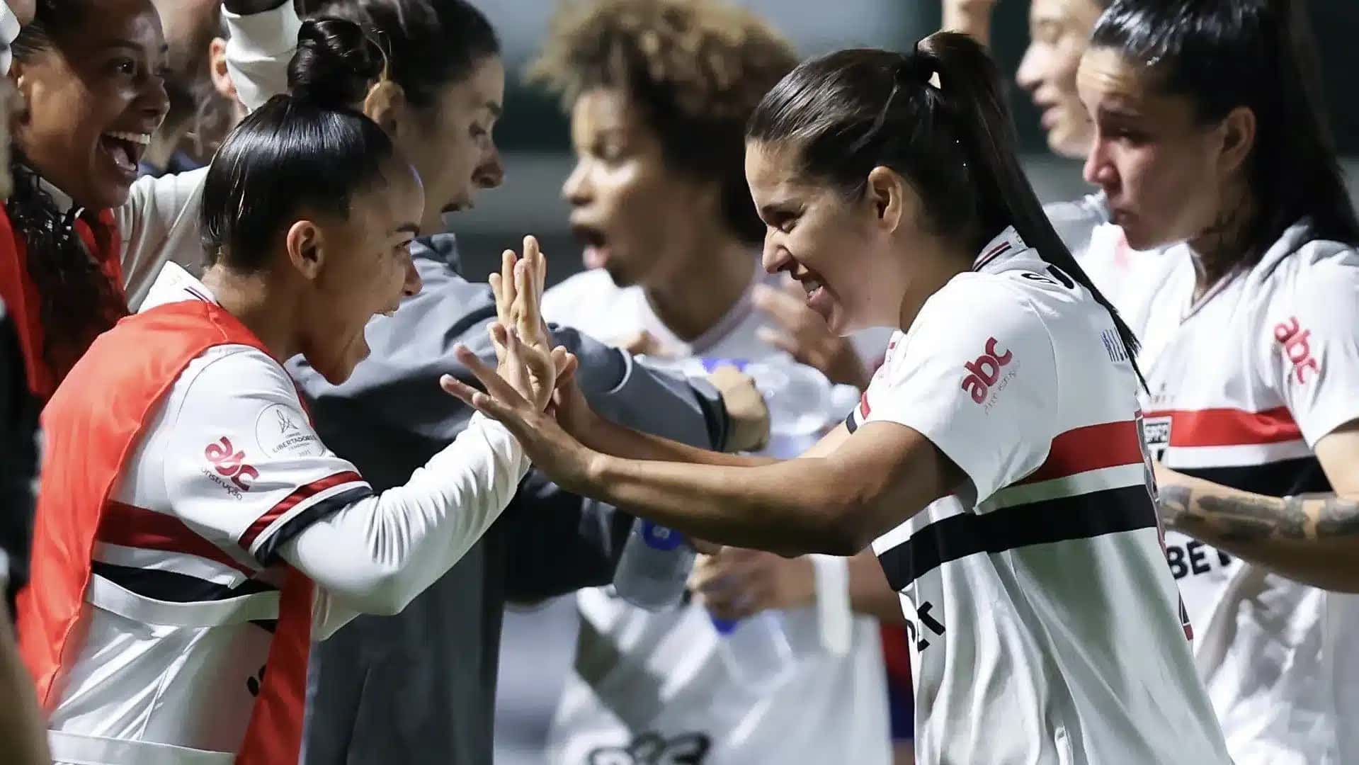 sao_paulo_feminino_libertadores-e1759541484887-1