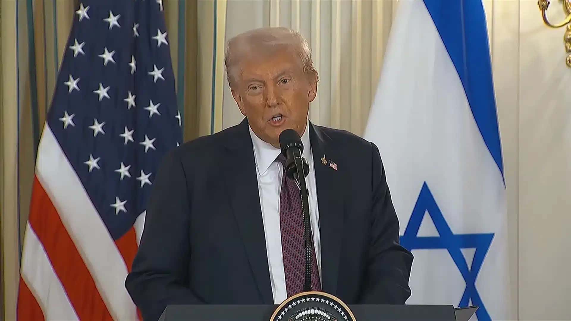 trump-durante-discurso-sobre-o-acordo-com-israel-na-casa-branca-2
