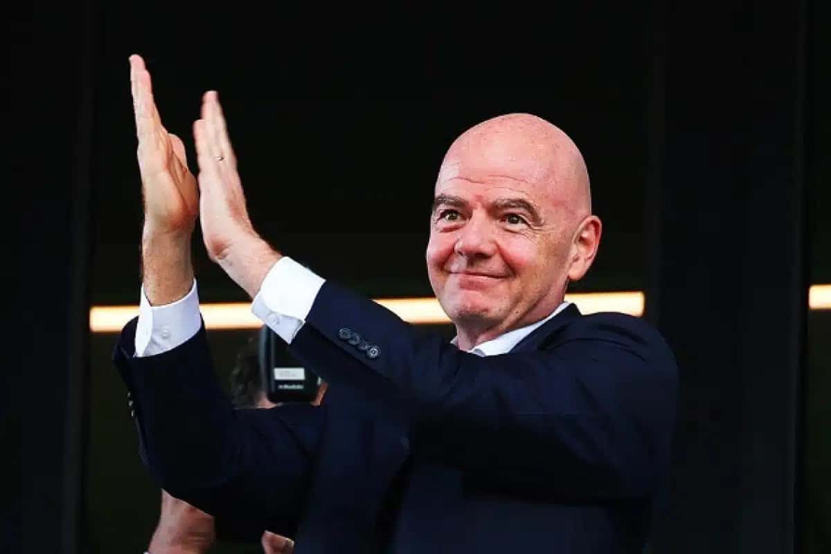 Gianni-Infantino-elogiou-a-atuacao-dos-brasileiros-no-Mundial