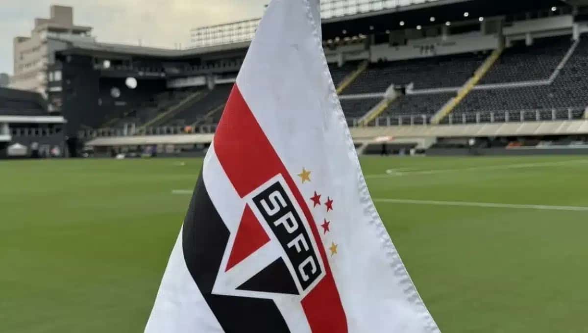 Sao-Paulo-Flamengo-Vila-Belmiro-Brasileirao-2025-e1762385318529