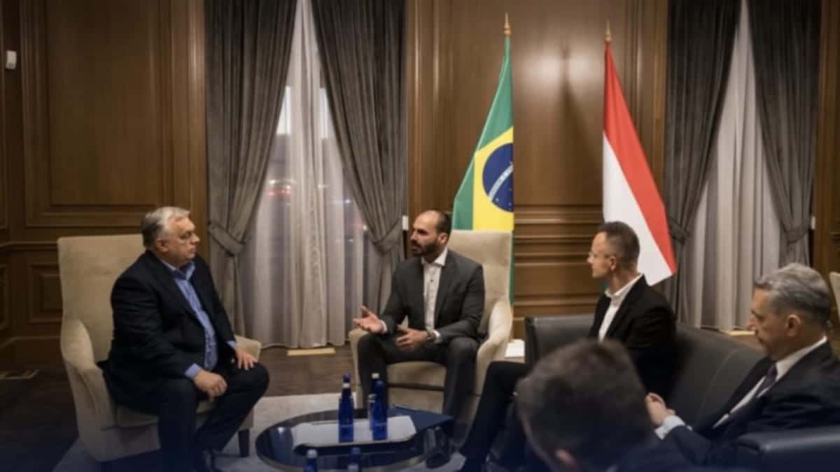 bx-eduardo-bolsonaro-orban-6nov2025-848×477-1