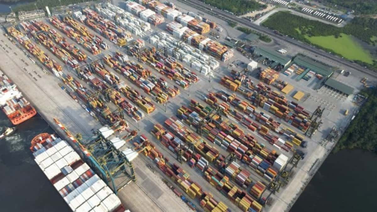 conteudo-de-marca-porto-livre-brasil-leilao-tecon-santos10-2-out-2025-848×477-1