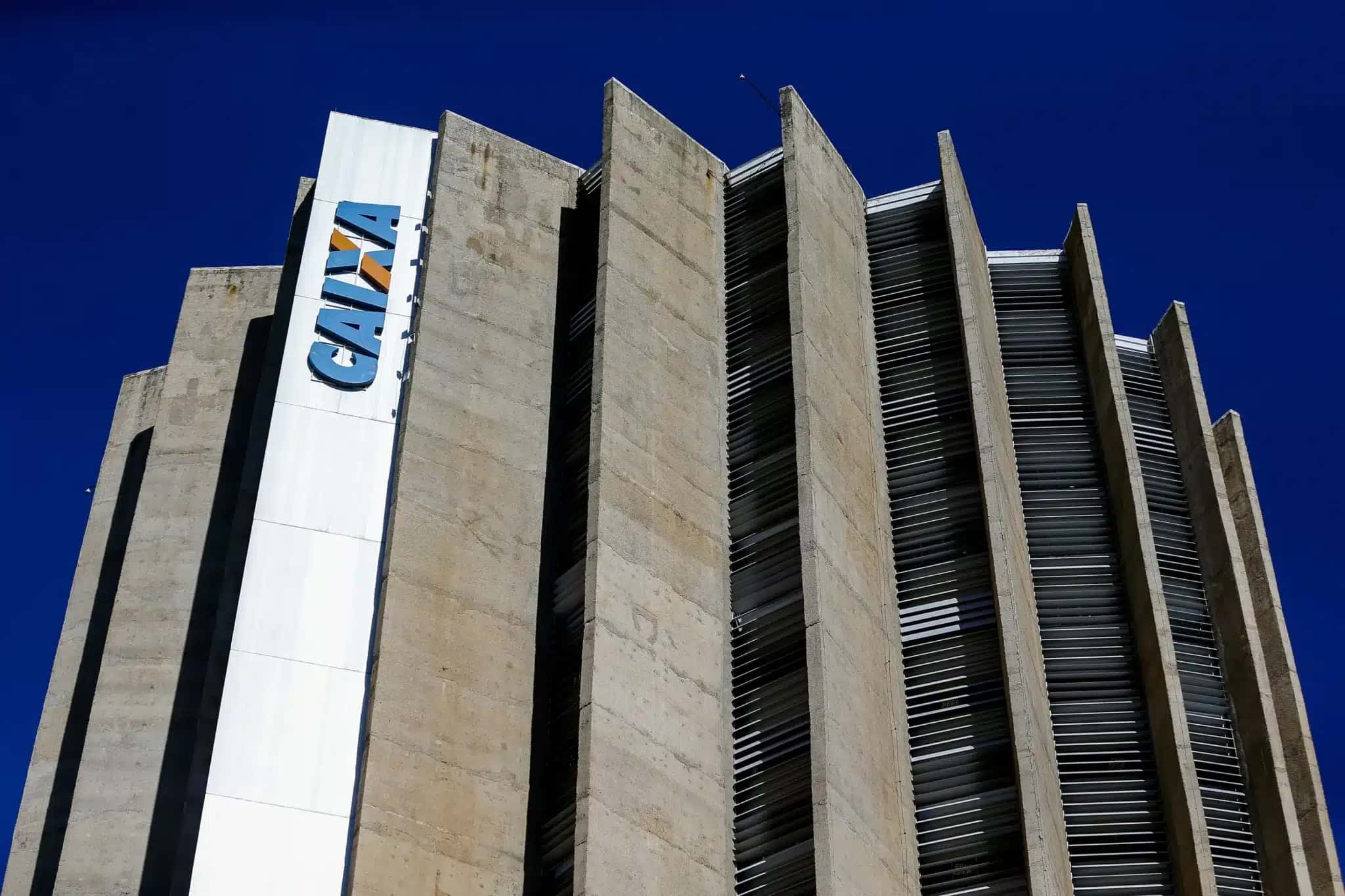 edificio_sede_caixa_economica_federal_170120182635