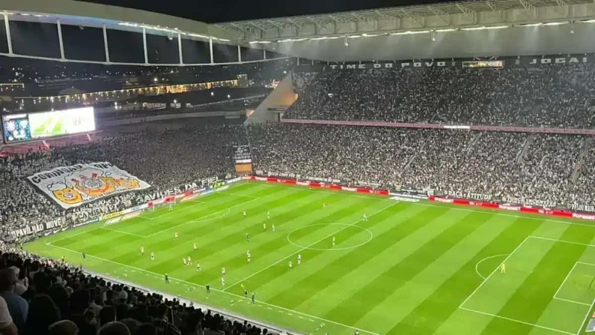 neo-Quimica-Arena-apresentou-problemas-na-iluminacao