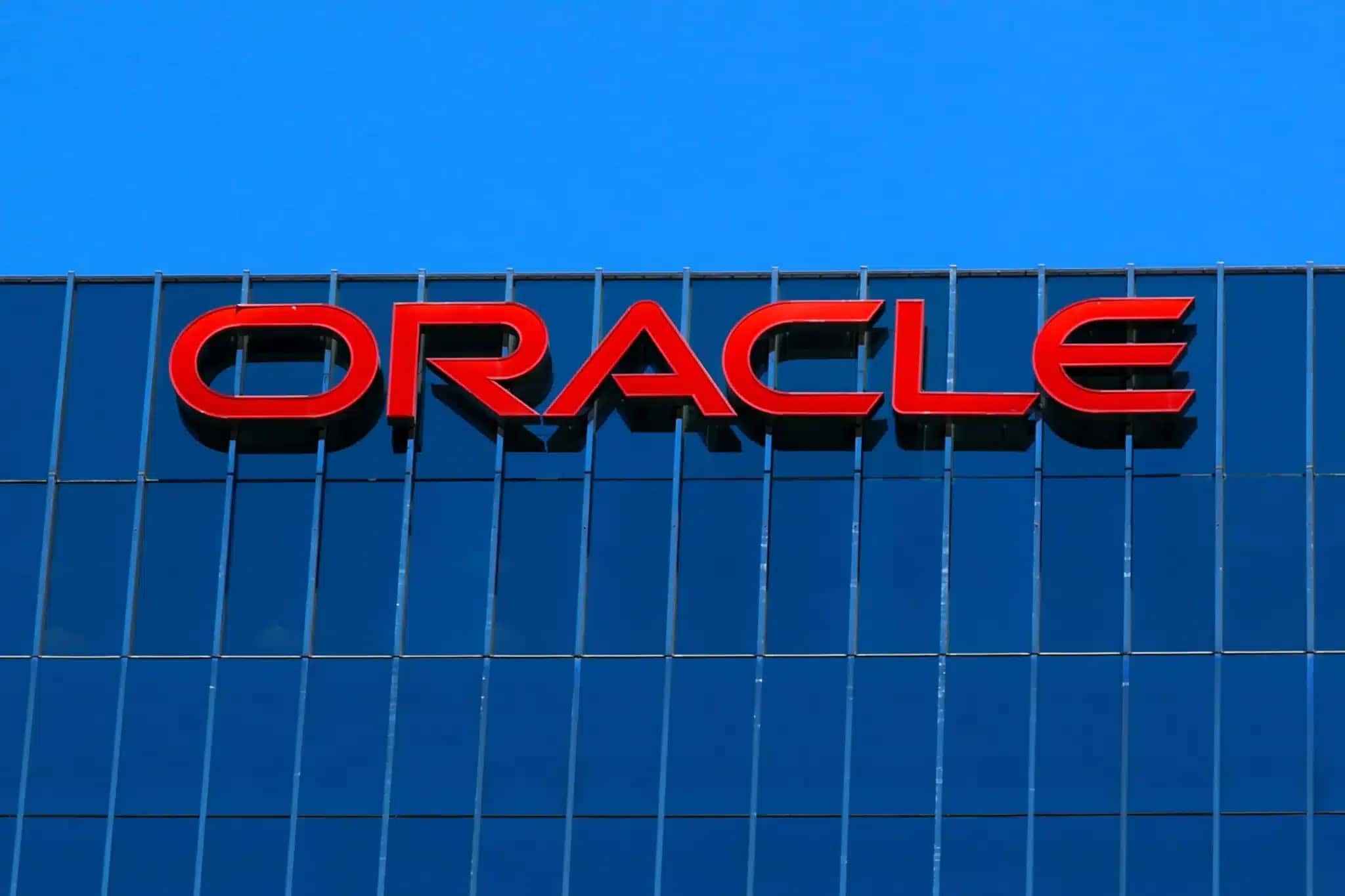 2021-12-21T173611Z_1_LYNXMPEHBK0TH_RTROPTP_4_TECH-ORACLE-ARM