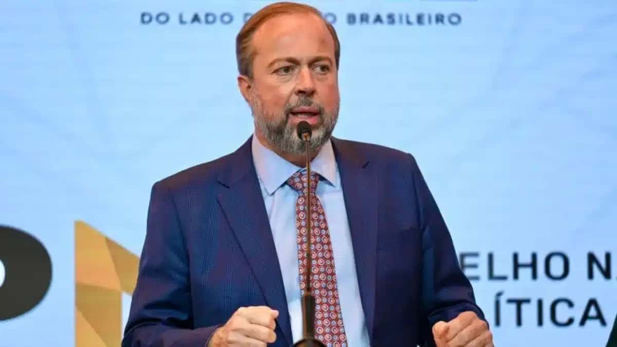 alexandre-silveira-ministro-de-minas-e-energia-848×477-1