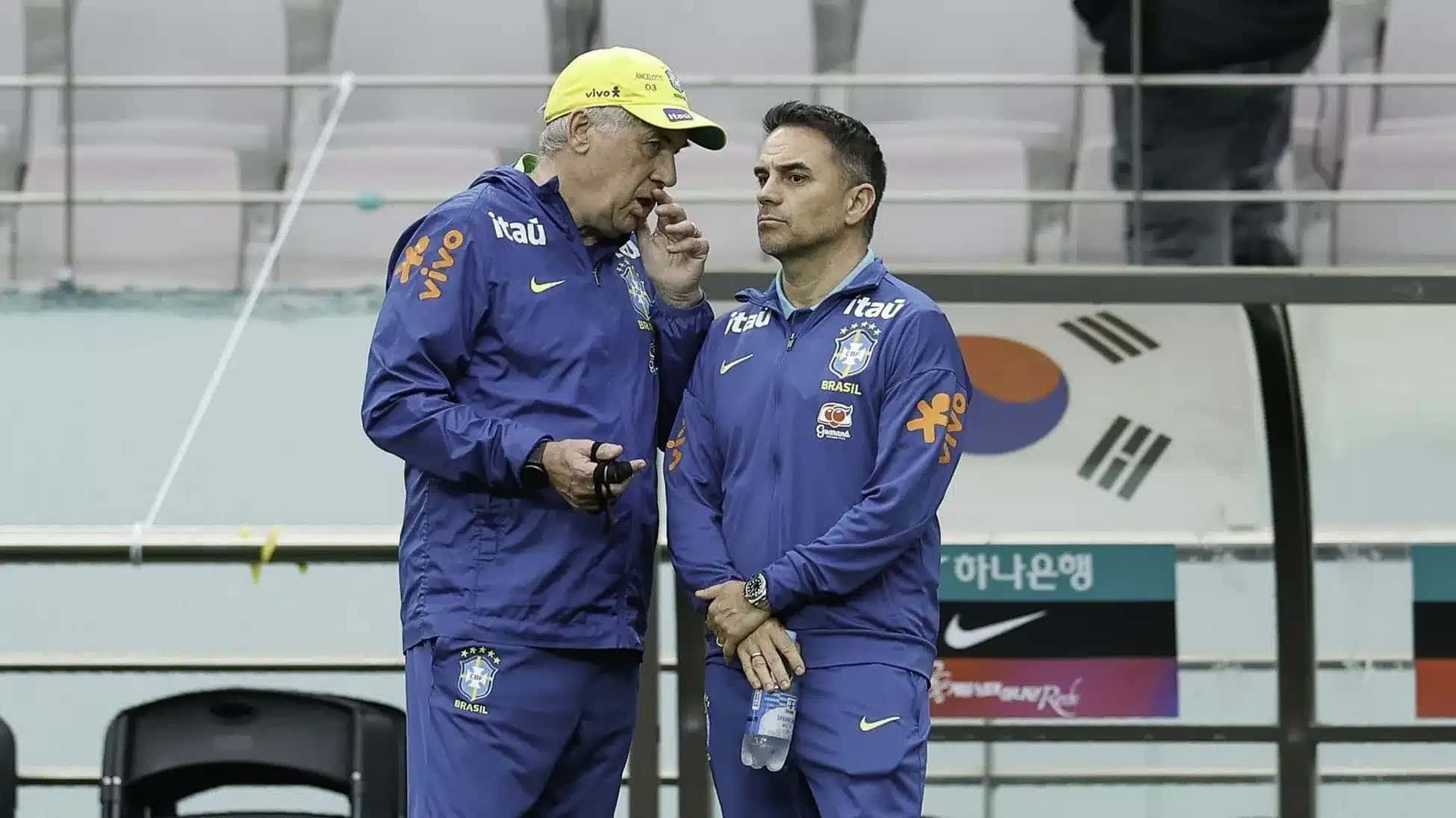 carlo-ancelotti-rodrigo-caetano-selecao-brasileira-e1760228392656