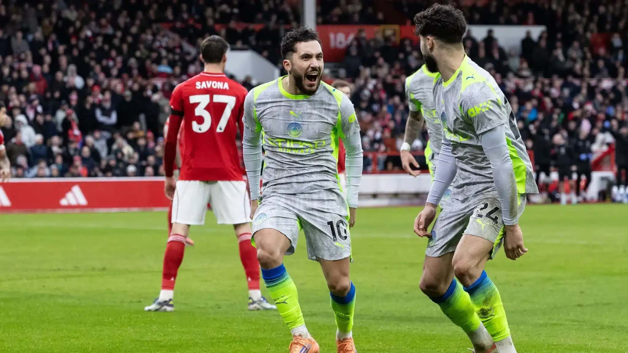 cherki_manchester_city-e1766845625398